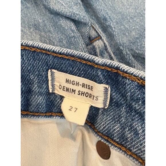 Madewell High-Rise Distressed Denim Shorts in Malden Wash – Size 27 - Picture 6 of 7